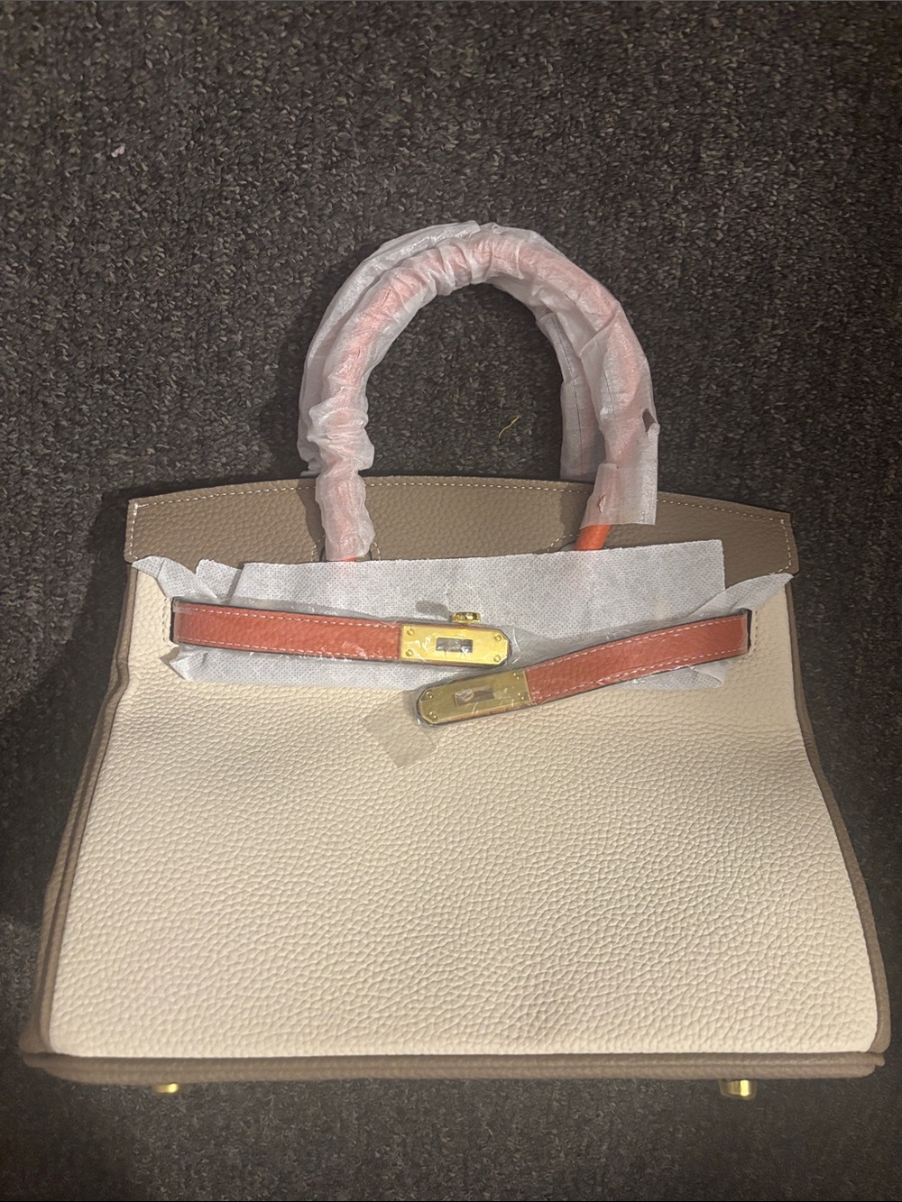 Imperfect item special deal Designer Togo Leather Bag Three-tone w/ charm&lock